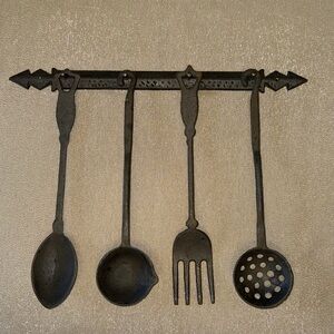 Vintage cast-iron kitchen set Taiwan